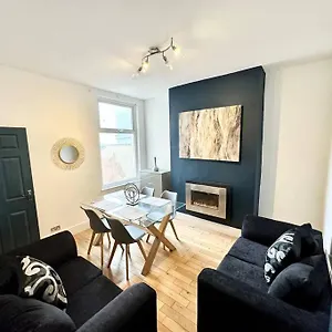 Holiday home Getaway Home!, Liverpool